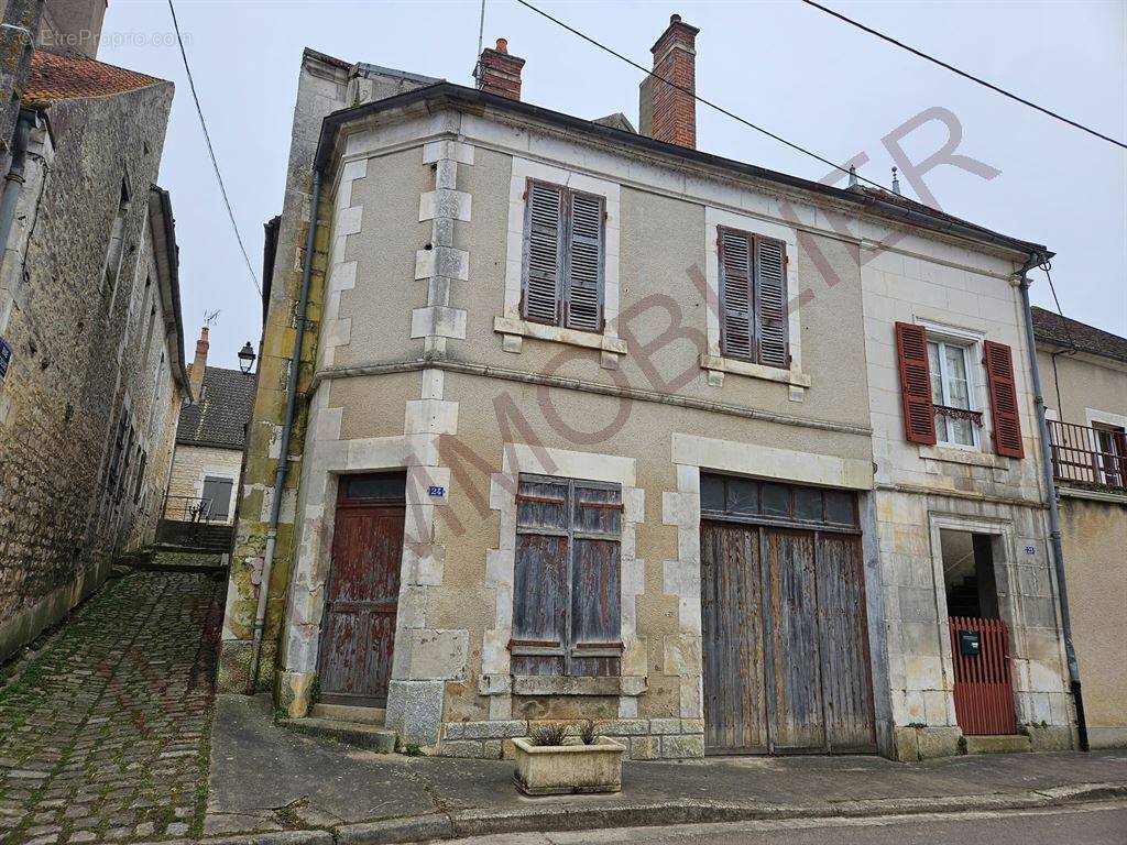 Maison à VINCELOTTES