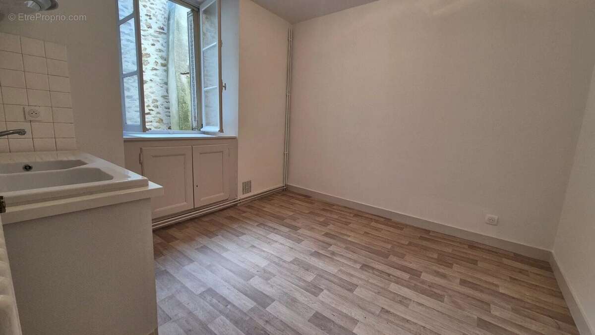 Appartement à BELLAC