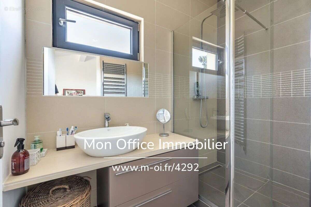 Référence : 6690-SIC. - EXCLUSIVITE Villa loft vue panoramique Saint Raphaël - photo 11
