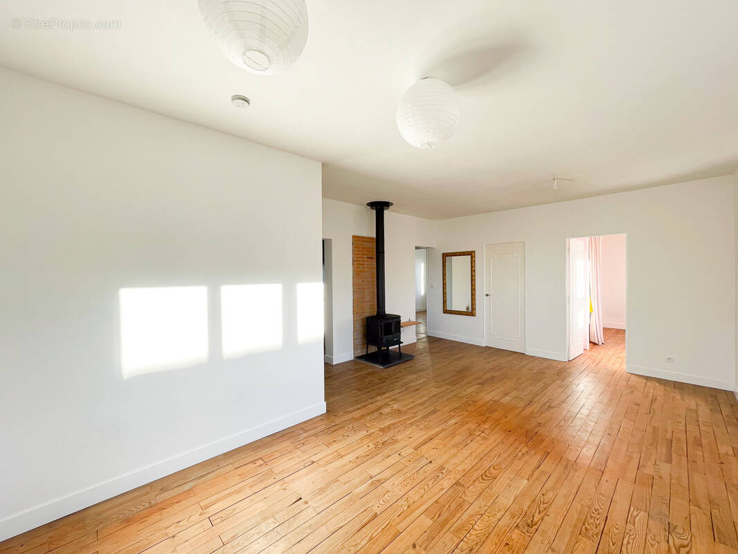 Maison à LE PASSAGE