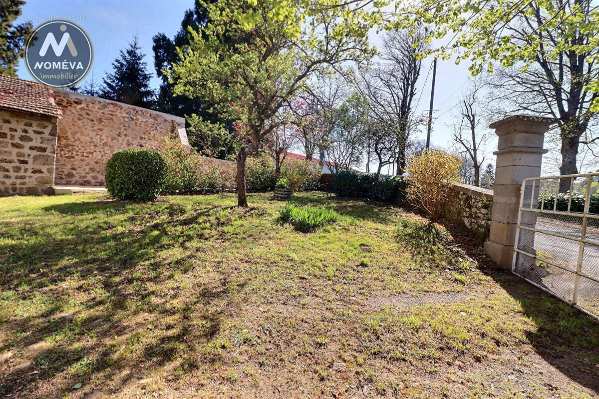 Maison à RAUCOULES