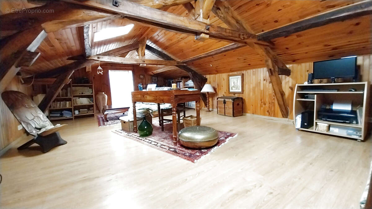 Maison à RAZAC-SUR-L'ISLE