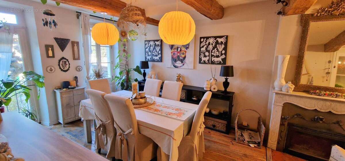 Autre à ROQUEBRUNE-SUR-ARGENS