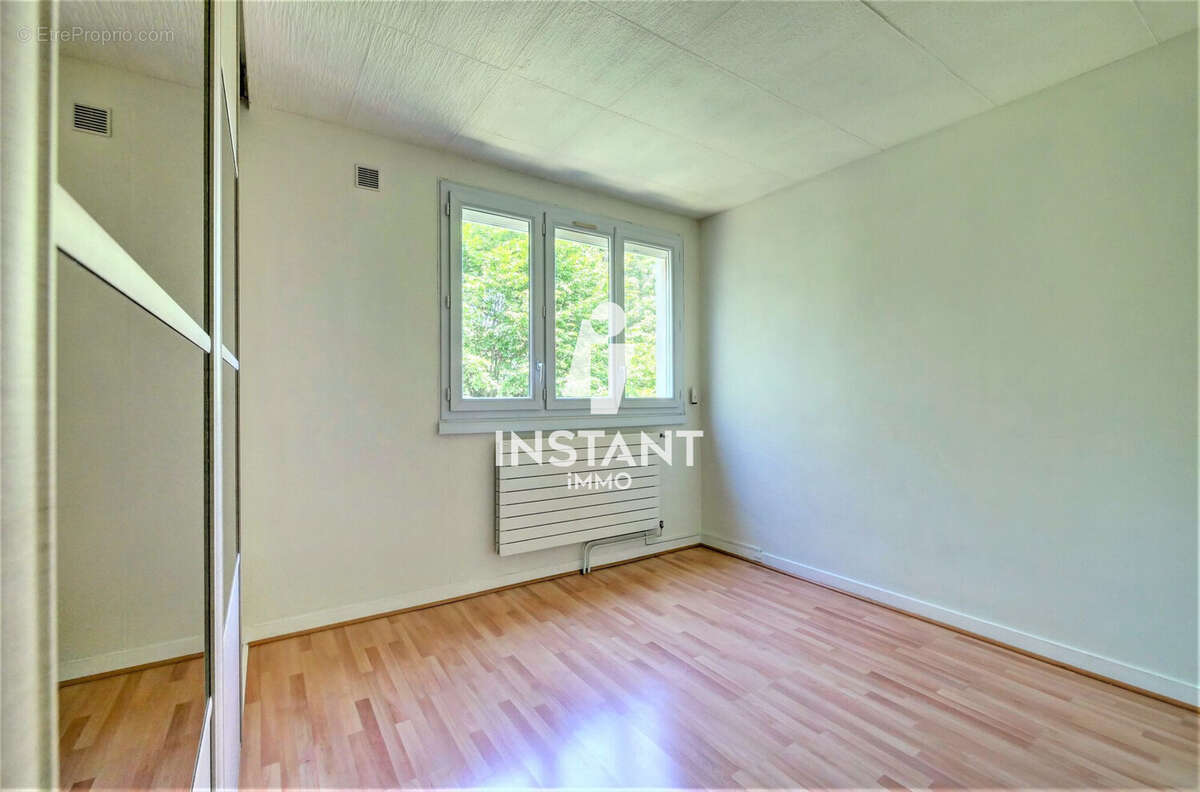Appartement à LIMEIL-BREVANNES