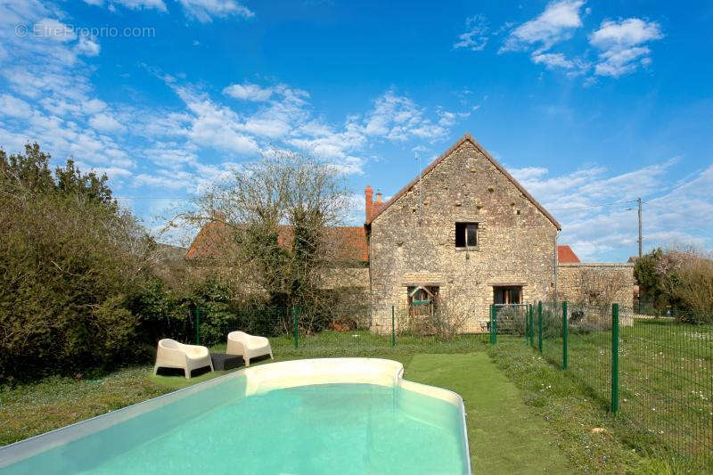 Maison à SERMAISES