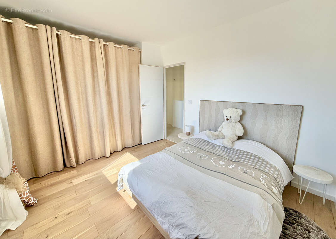 Maison à FORCALQUIER