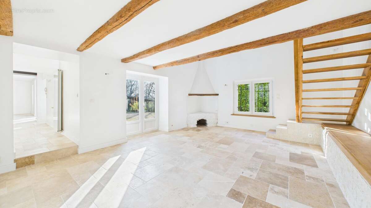 Maison à SAINT-PERAY