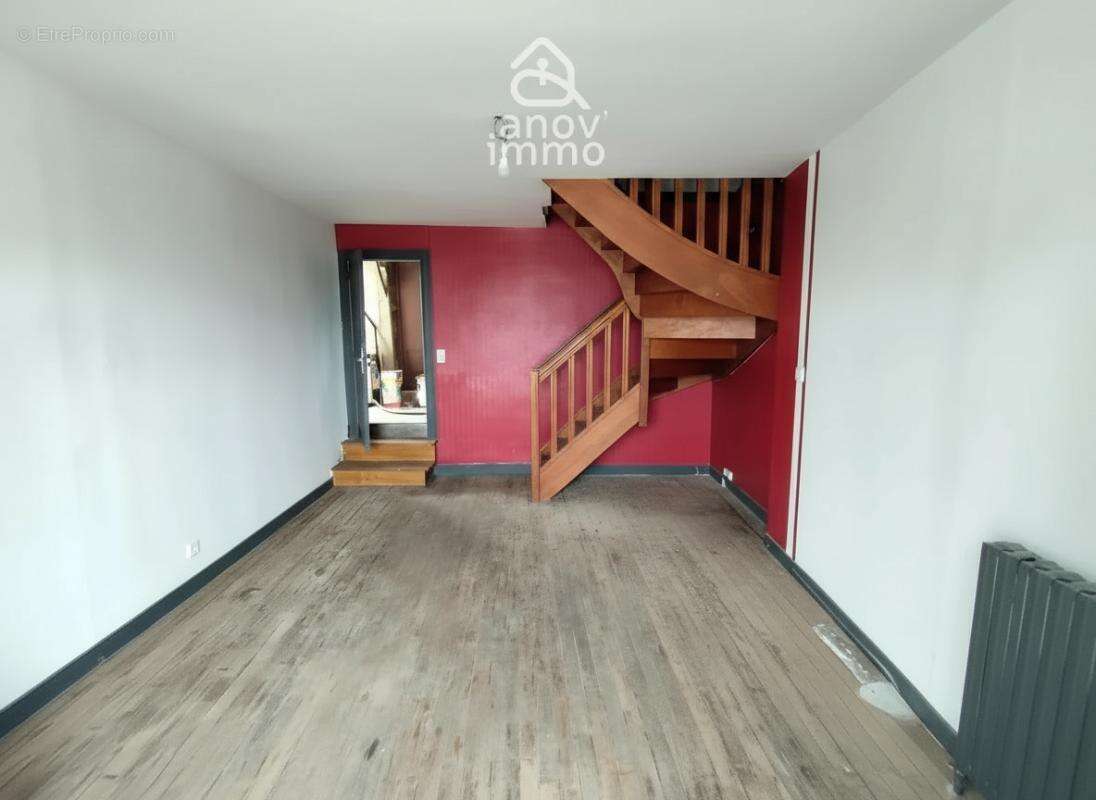 Appartement à SAINT-JUNIEN