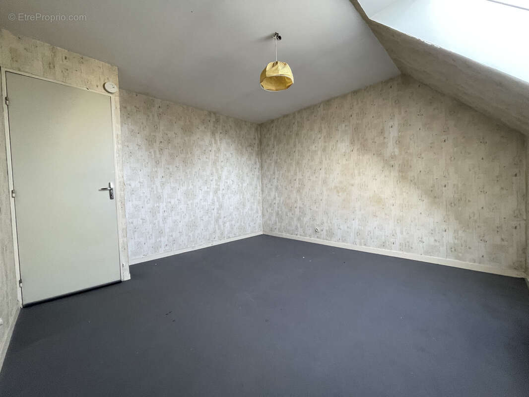 Maison à NEUILLY-EN-THELLE