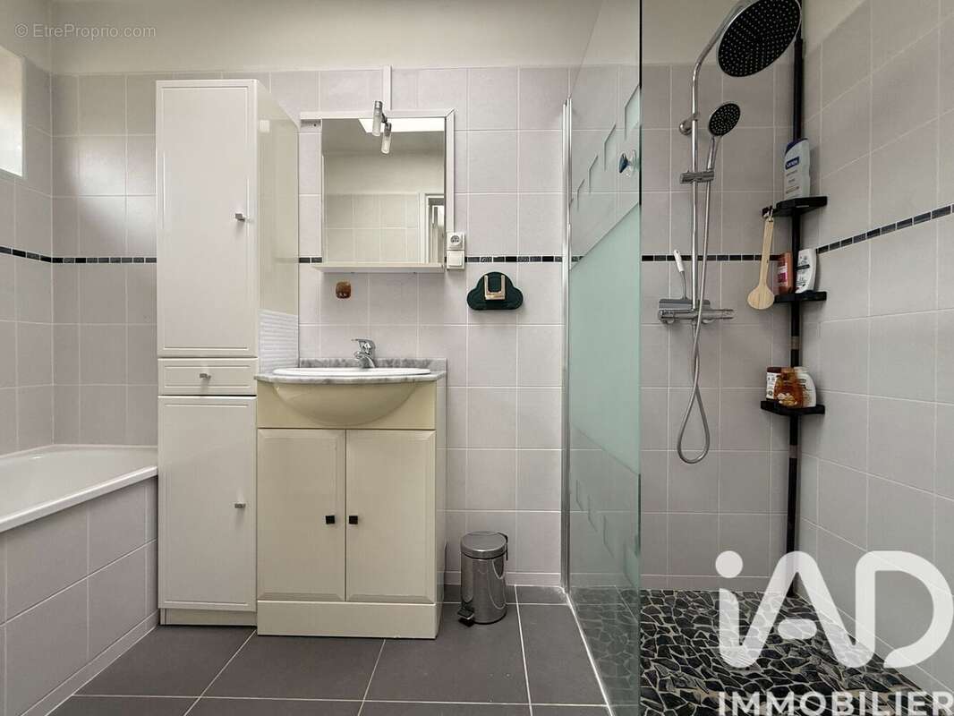 Photo 7 - Maison à LYS-LEZ-LANNOY