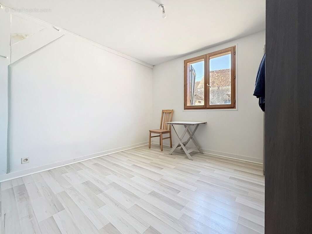 Maison à MAROLLES