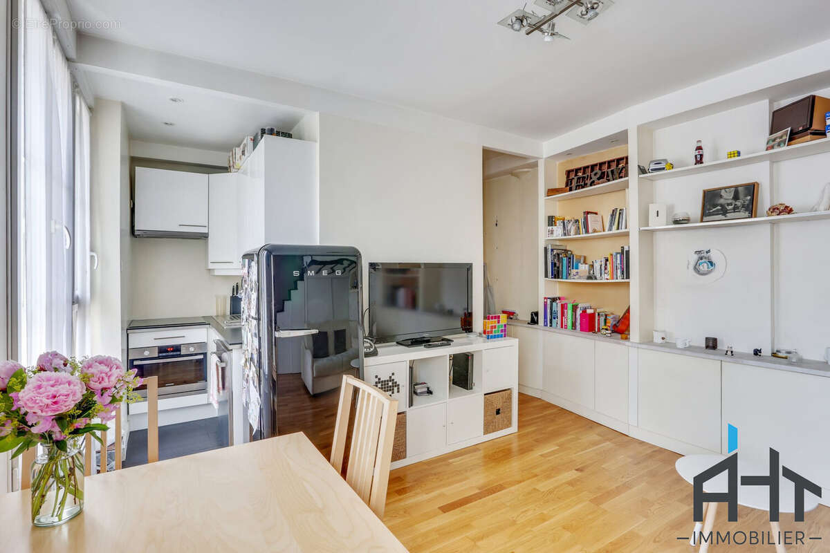 Appartement à PARIS-12E