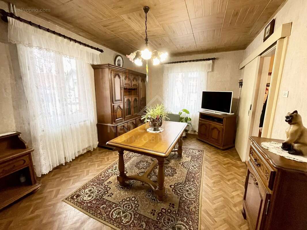 Maison à SCHIRRHEIN