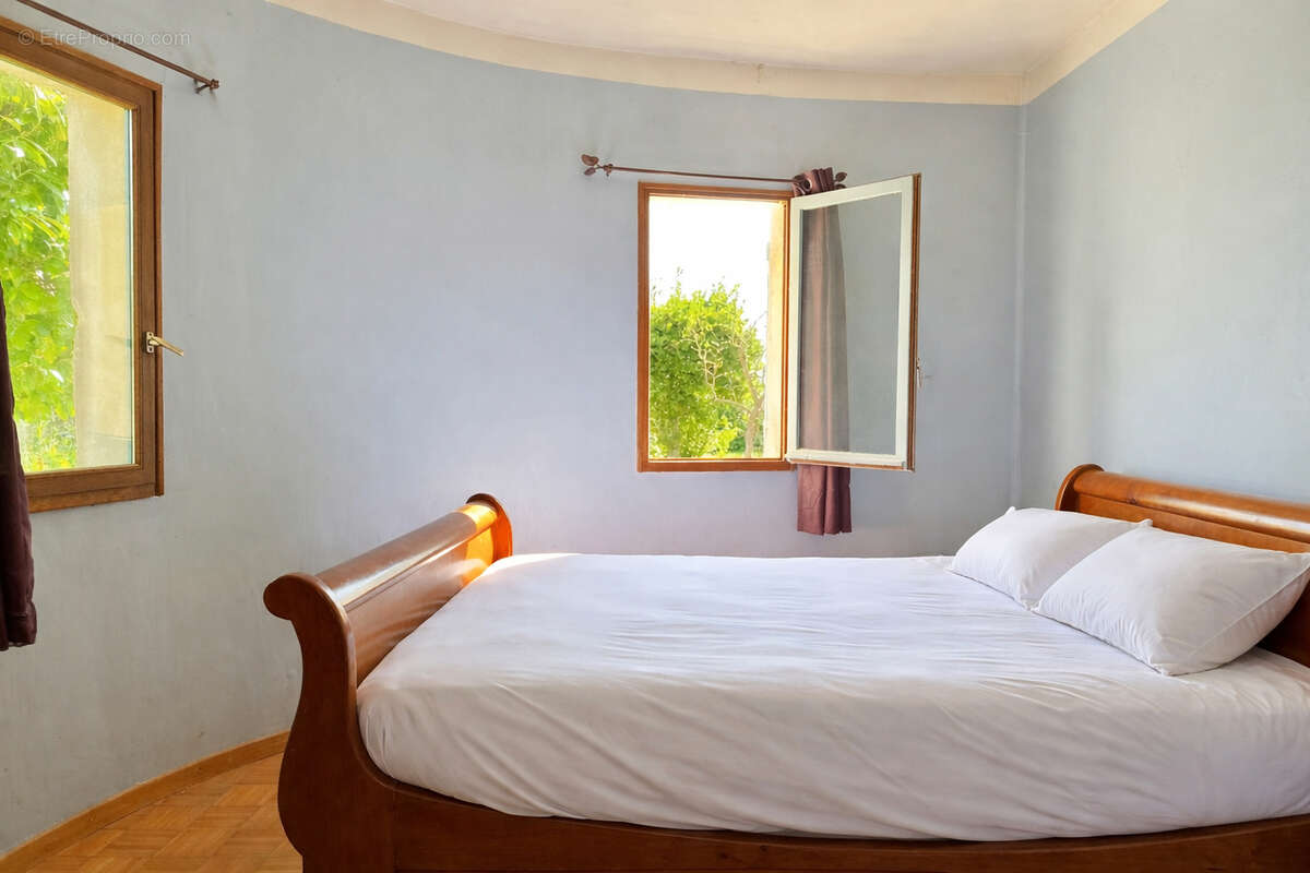 Maison à BEDARRIDES