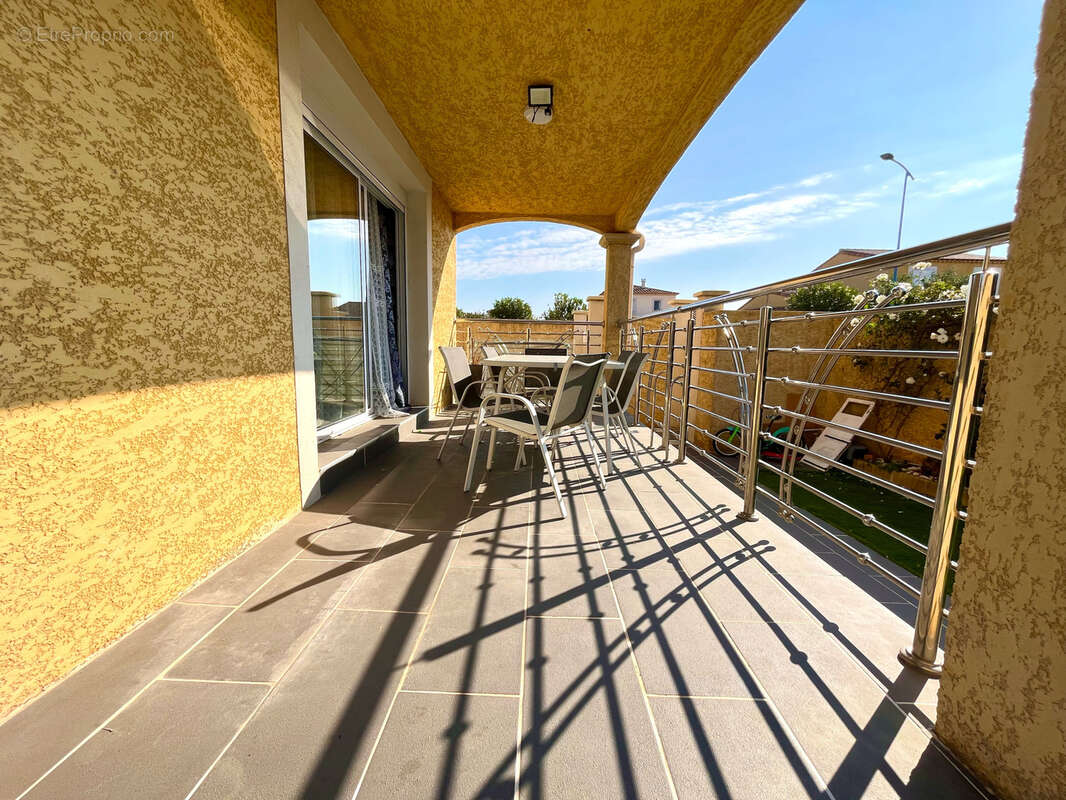 Maison à SAINT-GILLES