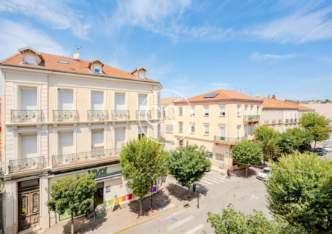 Appartement à HYERES