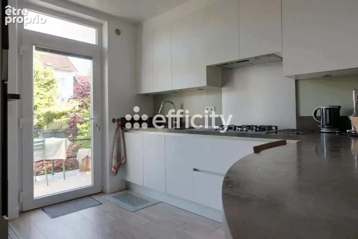 Maison 6 pièces 112 m² à vendre à Chelles (77500) - photo 6