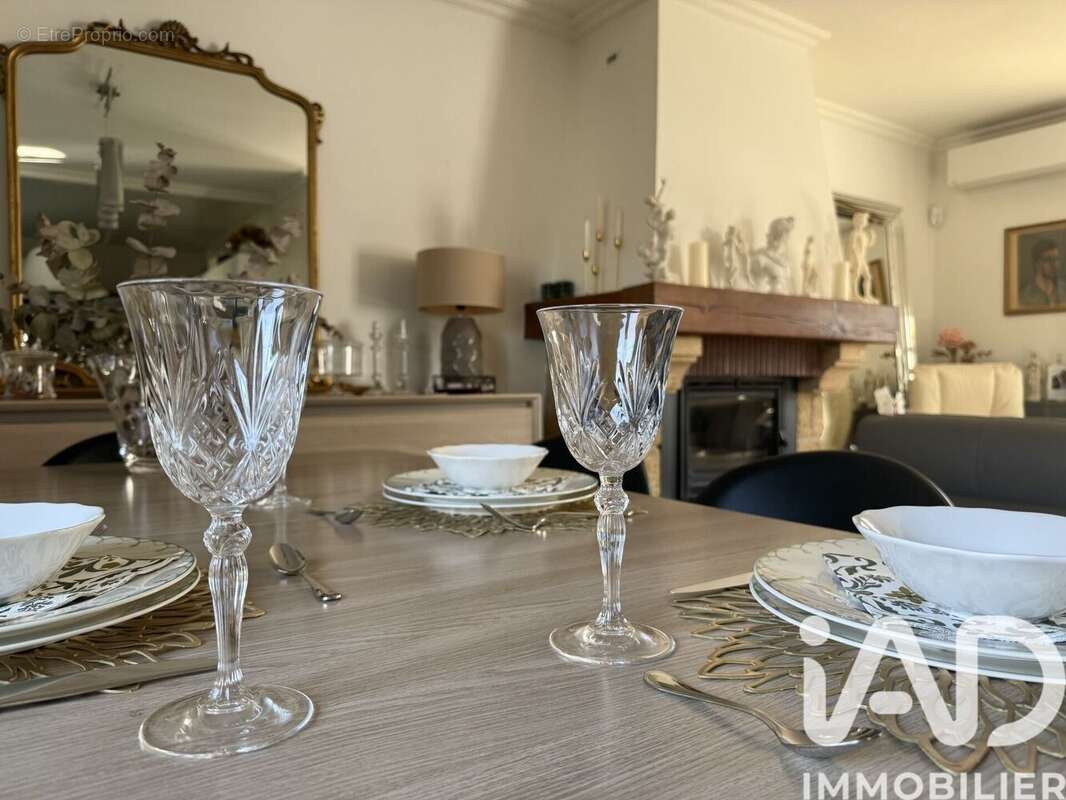 Photo 6 - Maison à VERNEUIL-SUR-SEINE