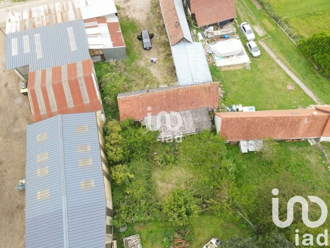Maison 81 m² à Avesnes-En-Val  - photo 2