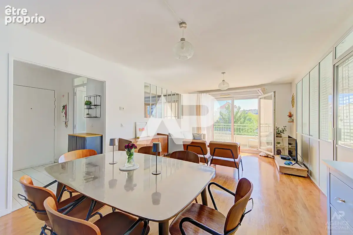 Appartement à RUEIL-MALMAISON