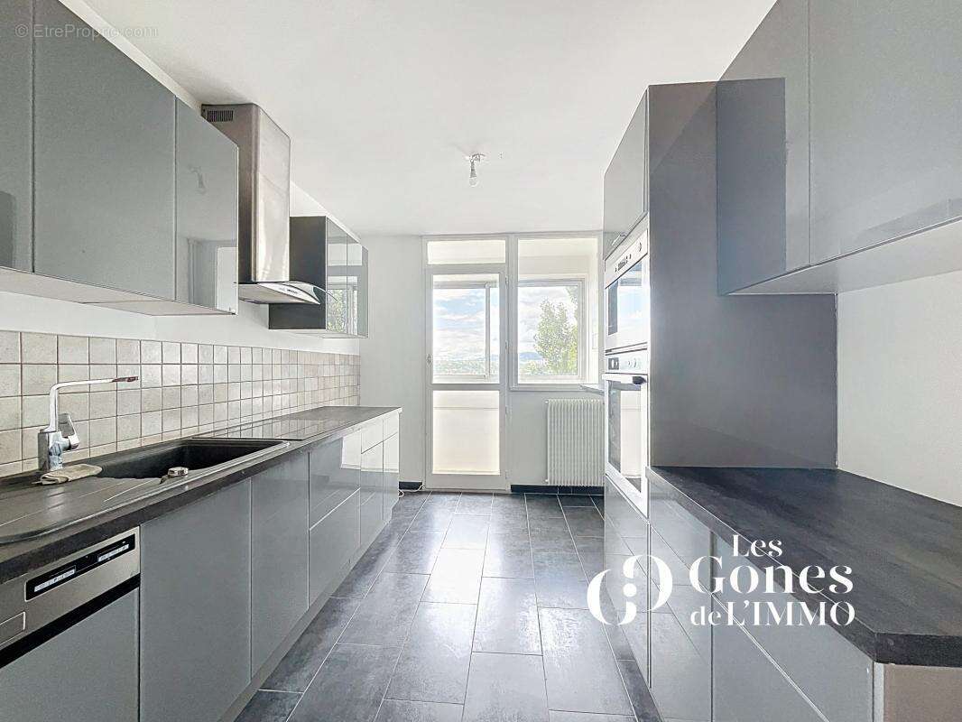 Appartement à LYON-5E