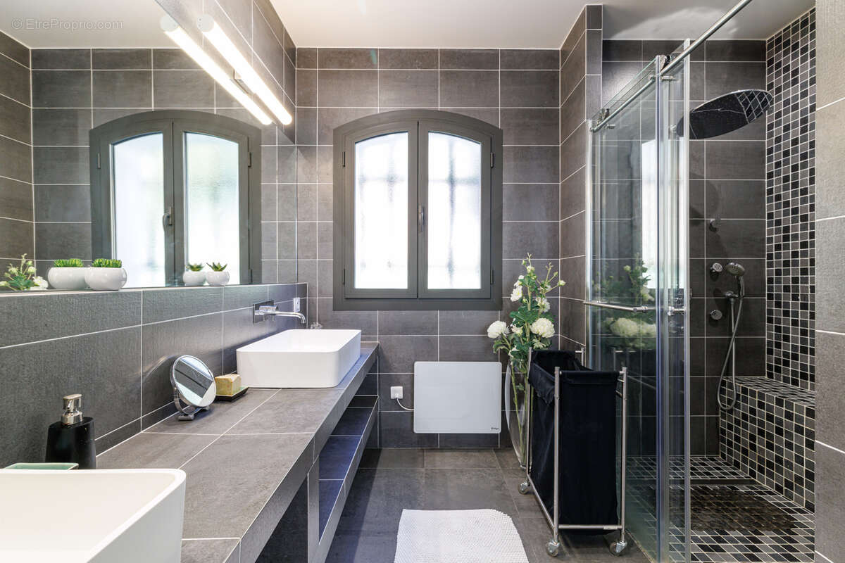 Maison à LA COLLE-SUR-LOUP