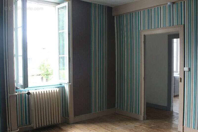 Appartement à BELLAC