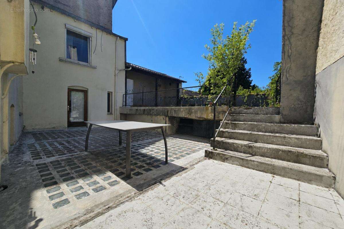 Immeuble de caractère à fort potentiel – 246 m² habitables - Sierck Les Bains - photo 7