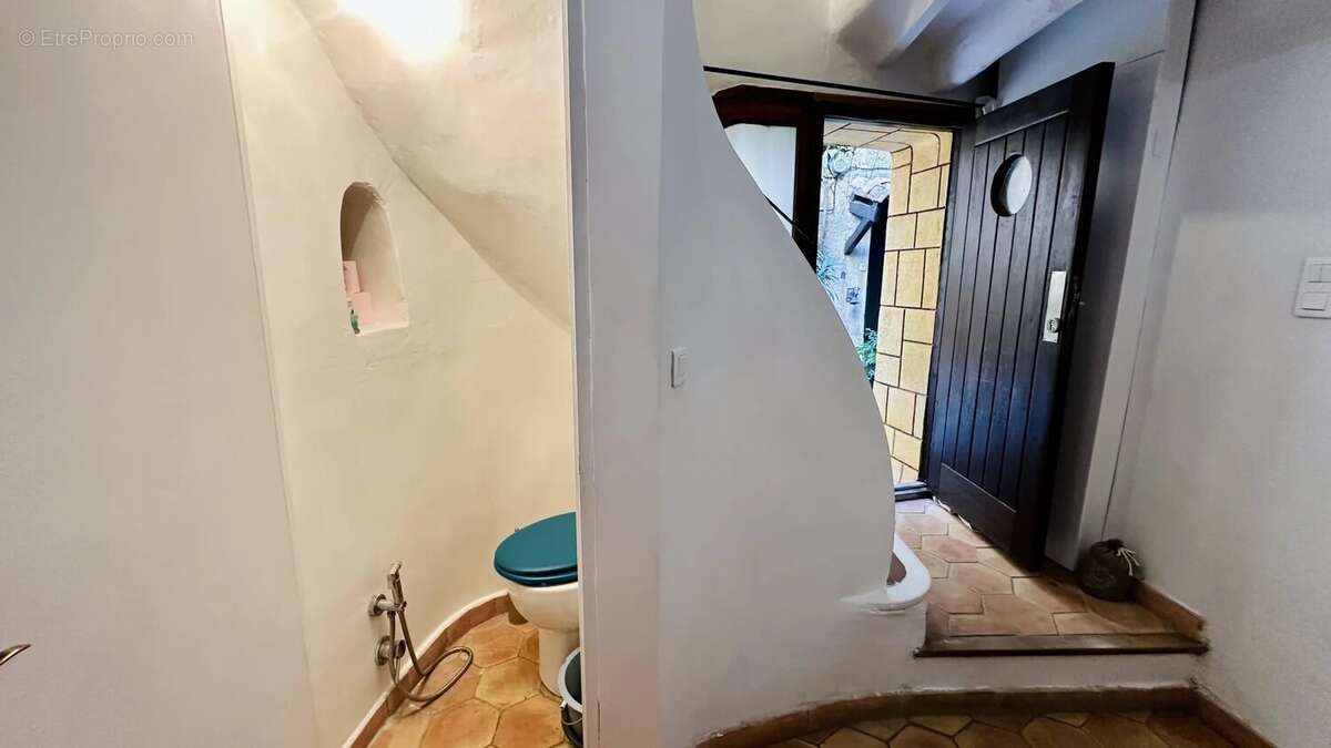 Maison à CAGNES-SUR-MER