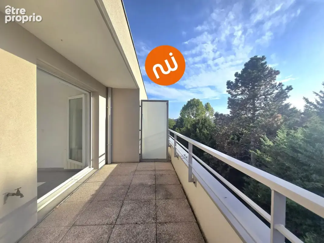 TASSIN-LE-BOURG – Appartement T3 dernier étage avec terrasse - photo 3