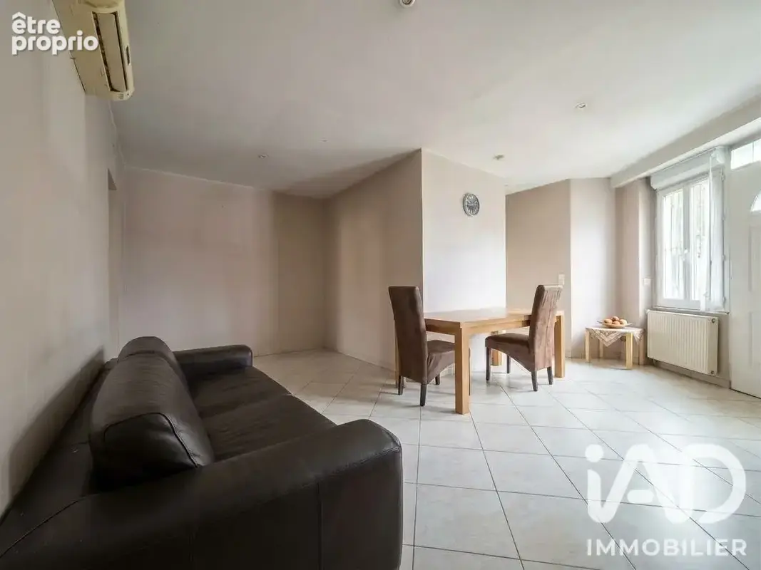 Photo 1 - Maison à AUBERVILLIERS