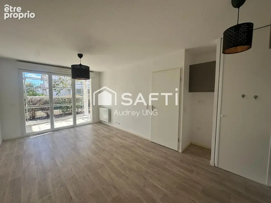 Photo 1 - Appartement à FARGUES-SAINT-HILAIRE