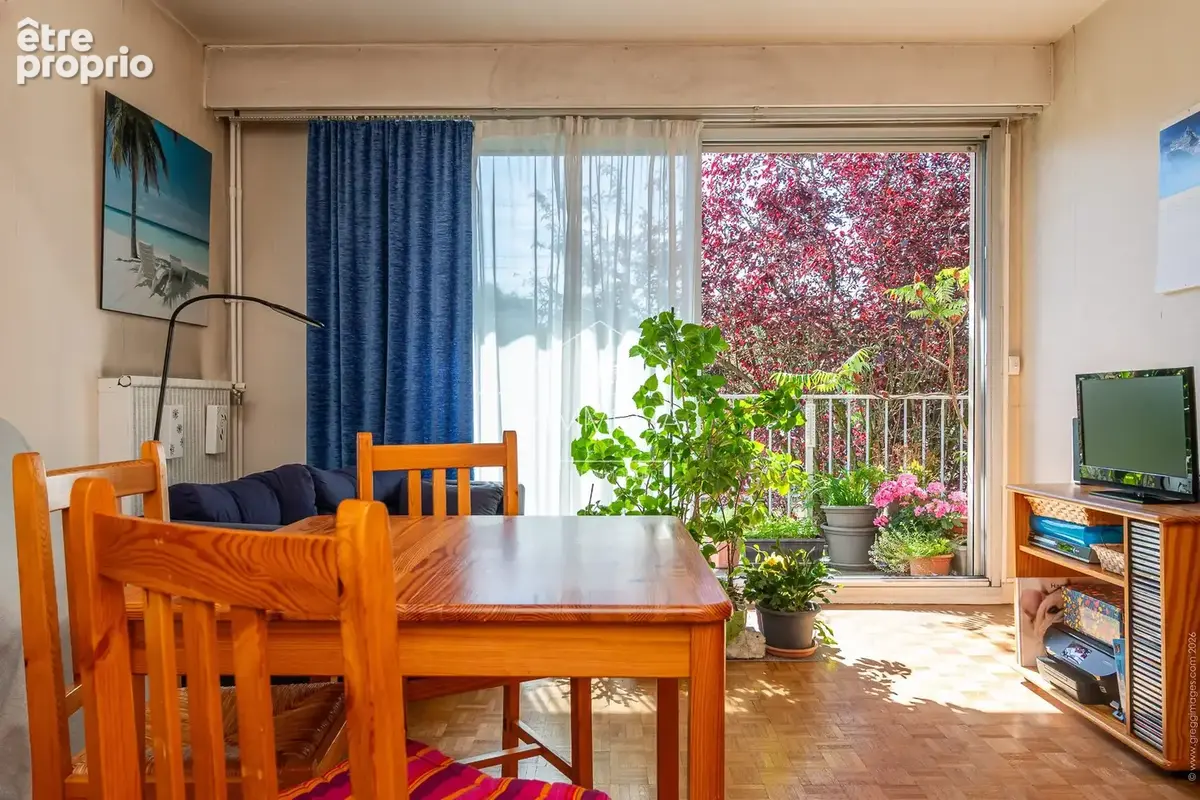 Appartement 40 m² à Les Pavillons-Sous-Bois  - photo 4