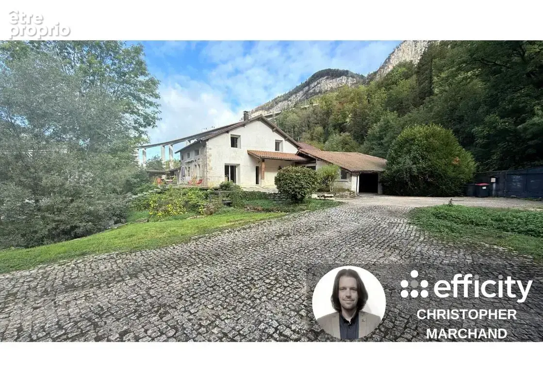 Maison 6 pièces 297 m² à vendre à Nantua (01130) - photo 2