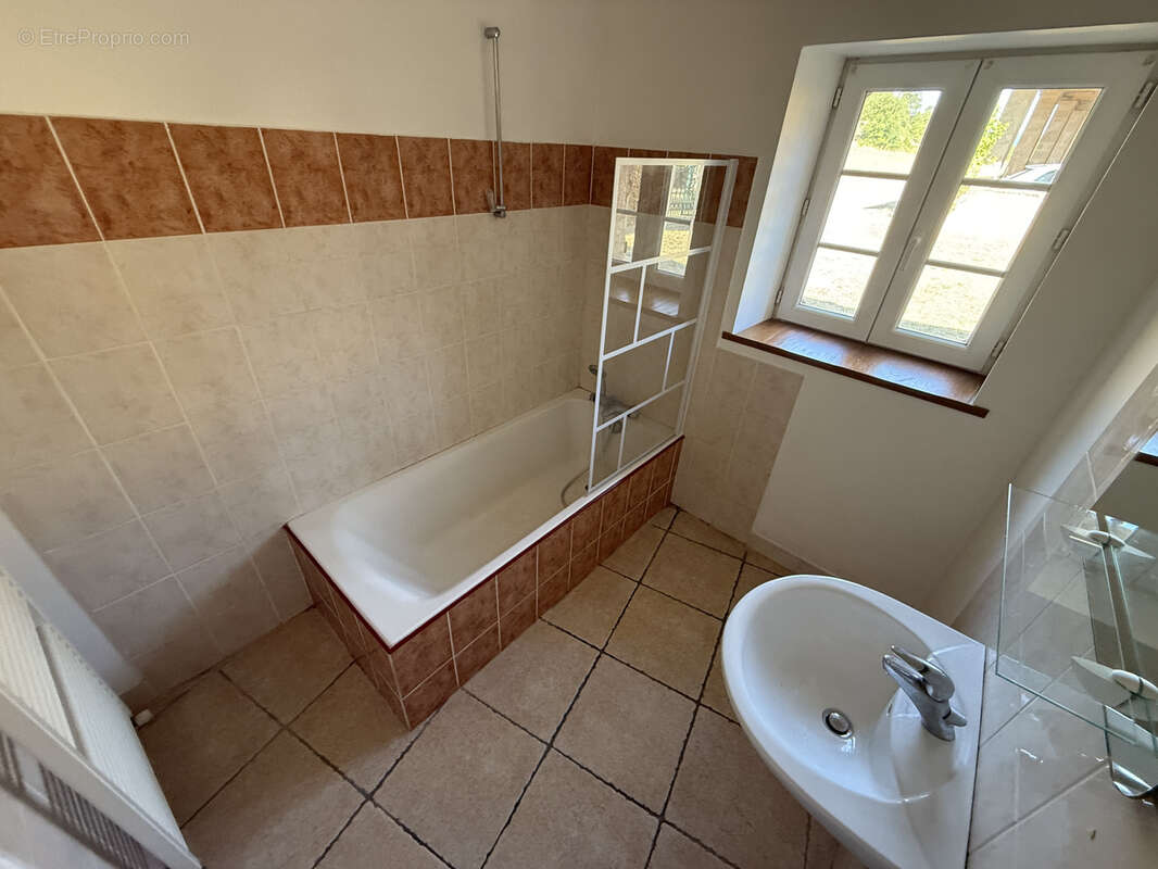 Maison à SAINT-AFFRIQUE