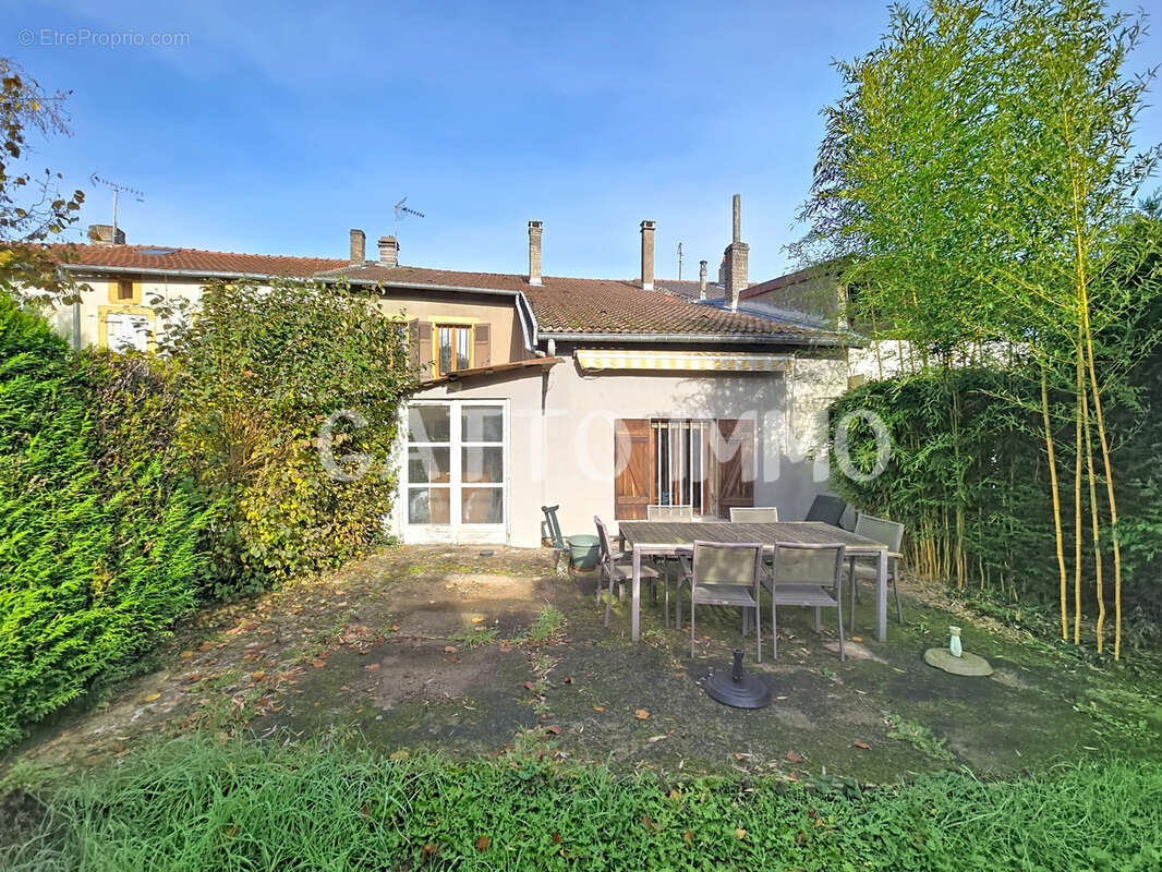 Maison à WOIPPY
