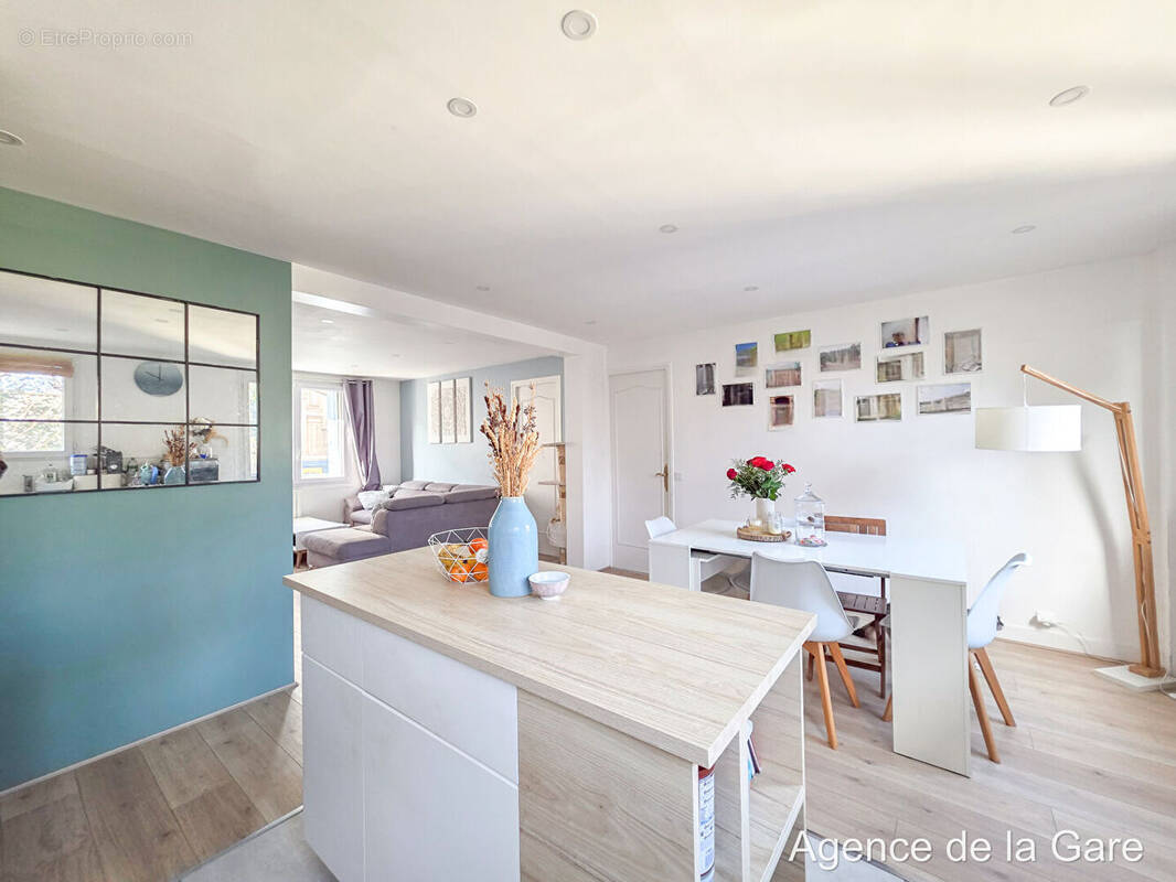 Appartement à MAISONS-LAFFITTE