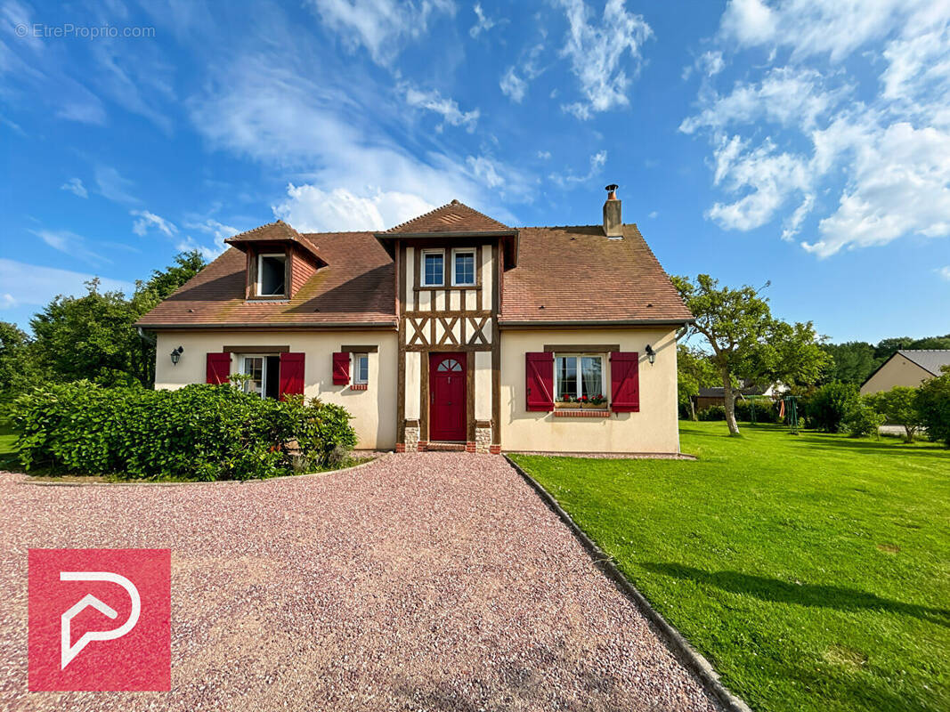 Maison à BERNAY