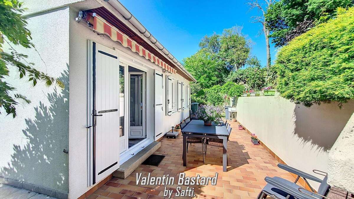 Photo 2 - Maison à SAINT-MARTIN-LE-BEAU