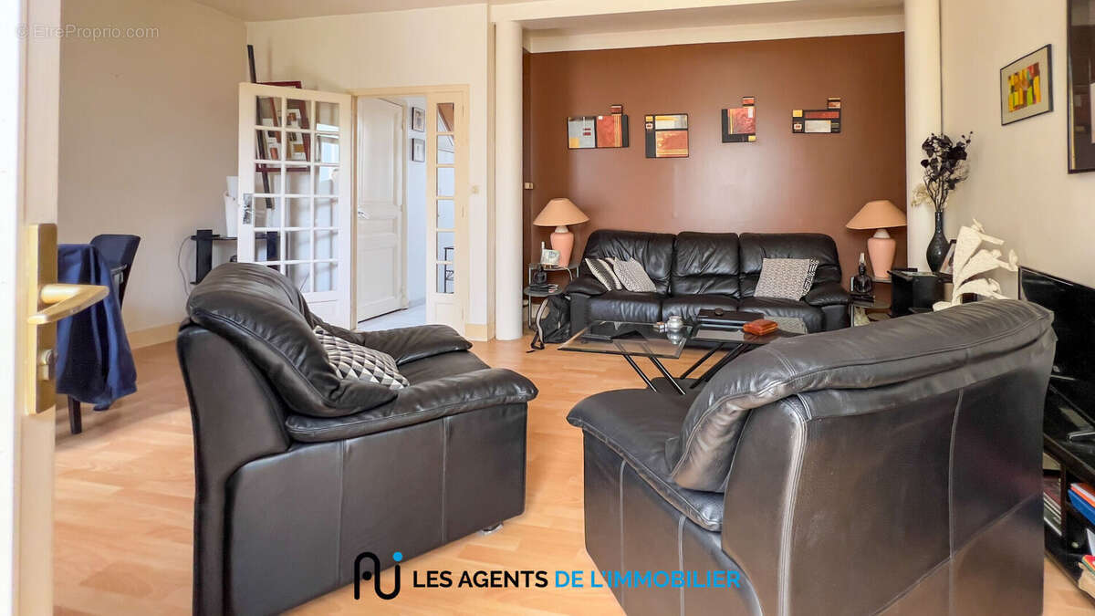 Maison Chemin de l'ile Nanterre 3 pièce(s) 90 m2 - photo 6