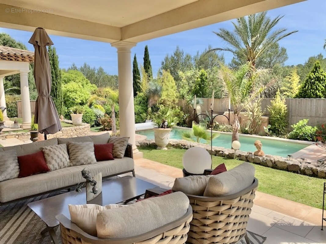 Maison à SAINT-RAPHAEL