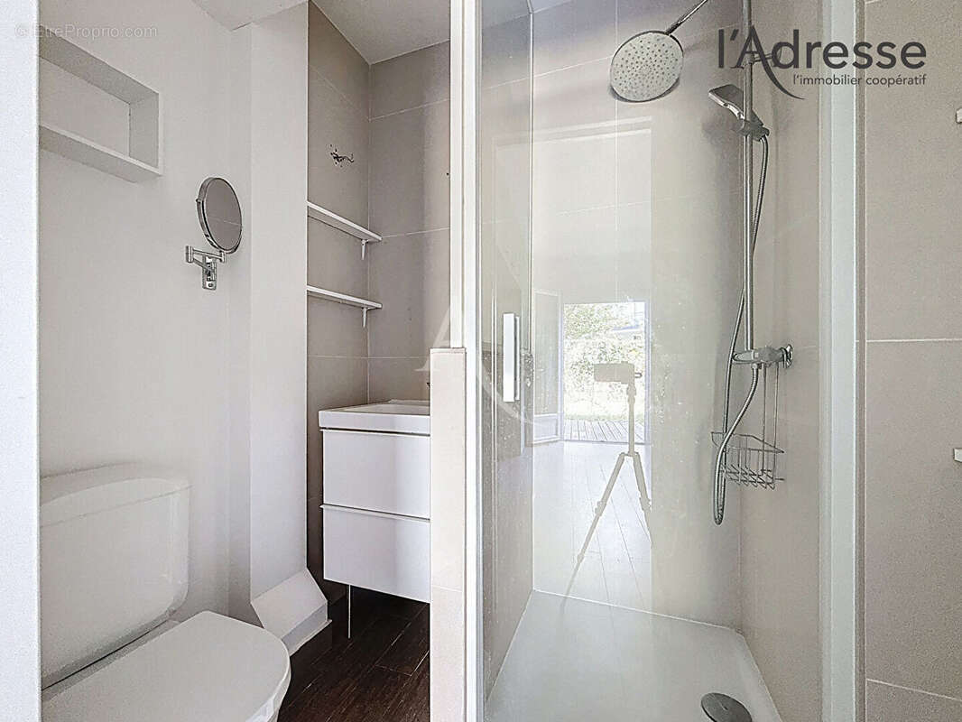 Appartement à SURESNES