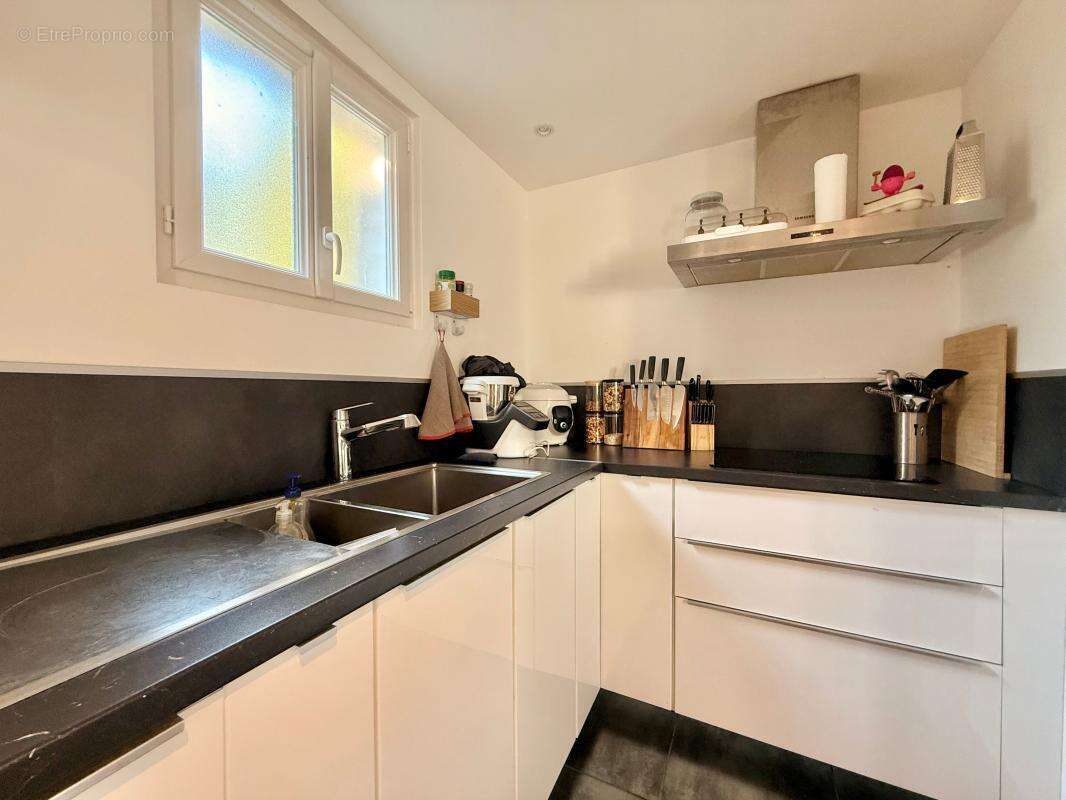 Maison À Vendre 70m² 2 chambres, 281m² terrain - photo 6