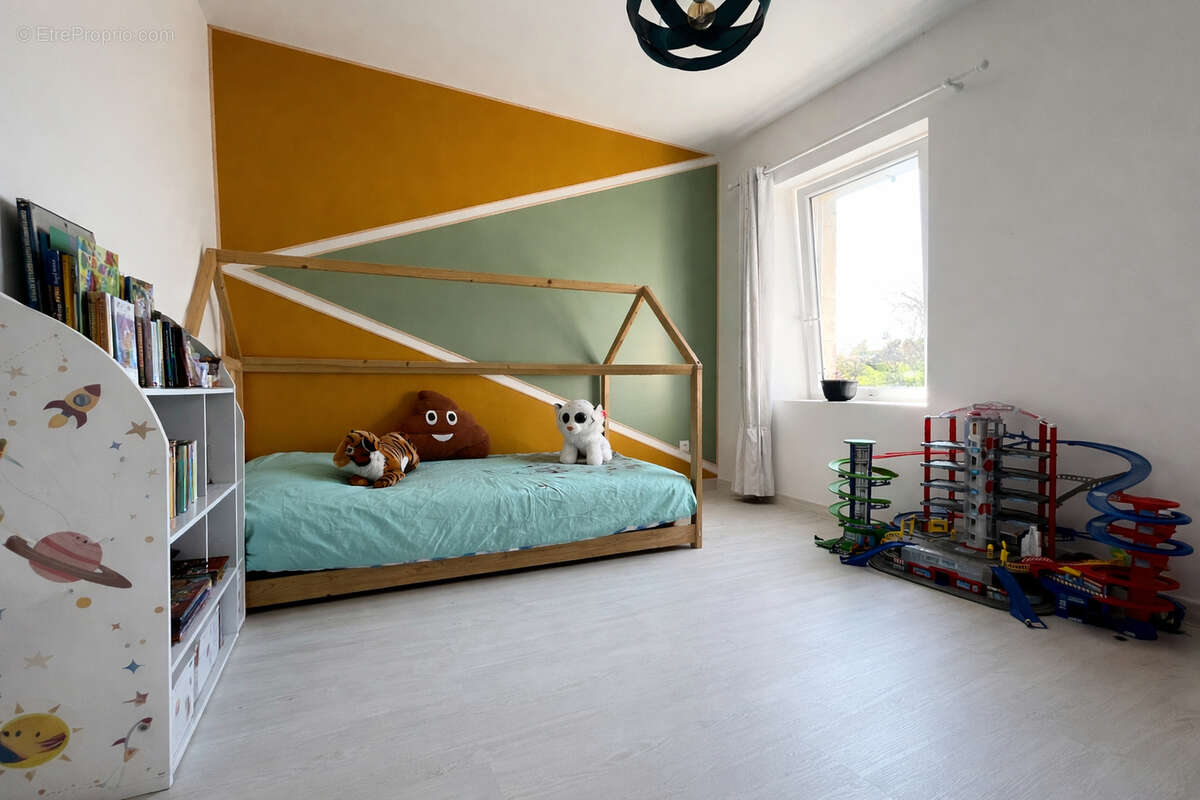 Maison à MEZIDON-CANON