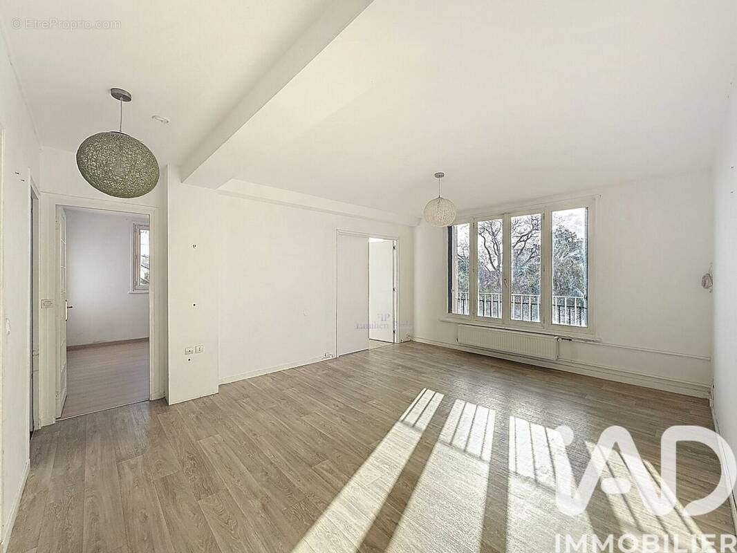 Photo 1 - Appartement à MANTES-LA-VILLE