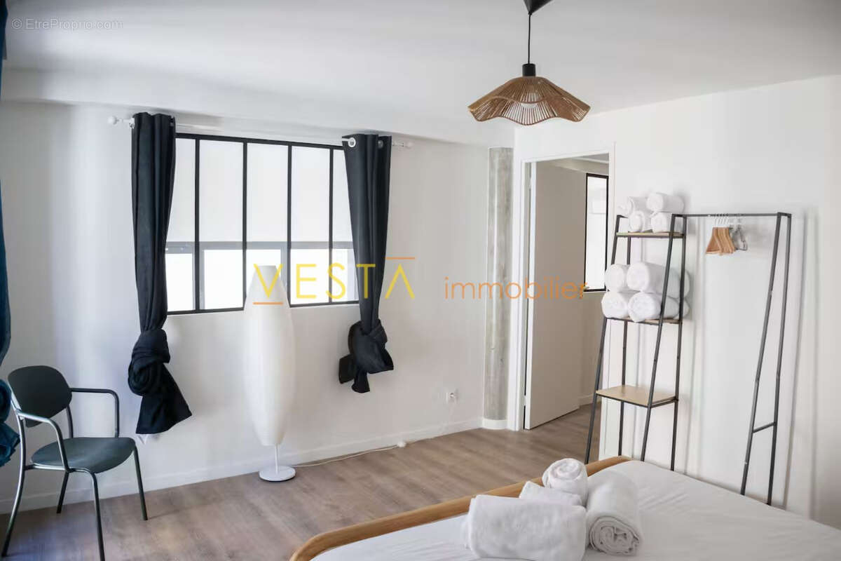 Maison 155 m² à Montreuil  - photo 7