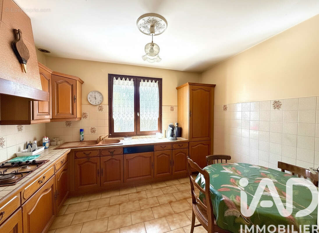Photo 8 - Maison à MEYZIEU