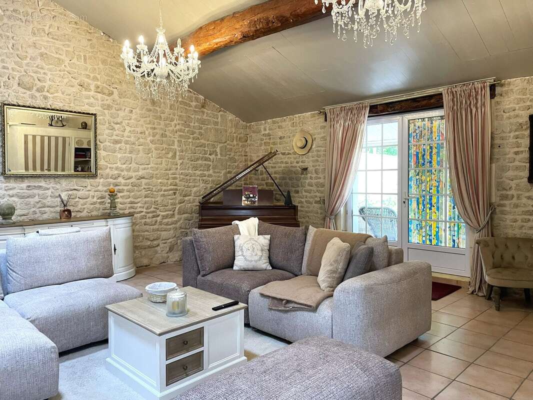 Maison de caractère avec vue, piscine et maison d'amis - photo 7