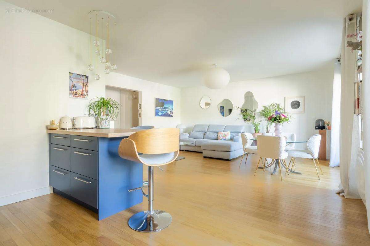 Appartement à NOGENT-SUR-MARNE