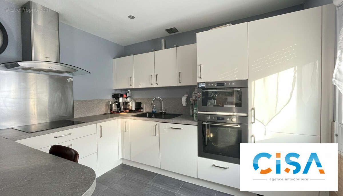 Maison à SAINT-LEU-D&#039;ESSERENT